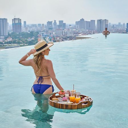 The Peninsula Phnom Penh Hotel Екстериор снимка