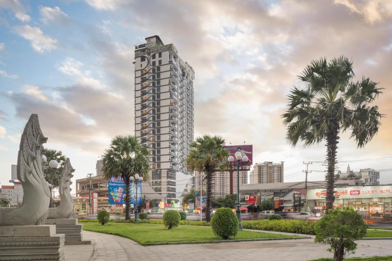 The Peninsula Phnom Penh Hotel Екстериор снимка