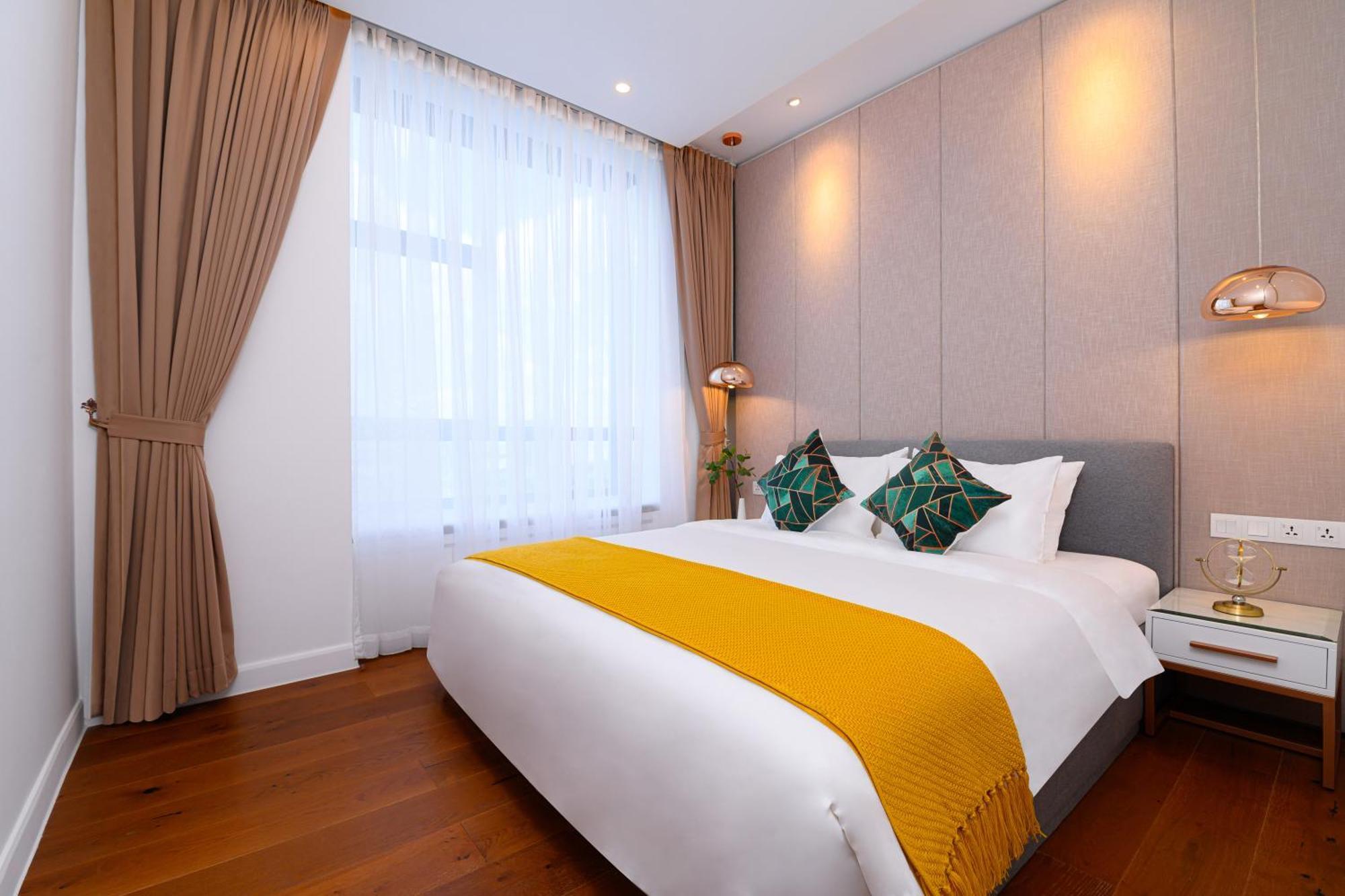 The Peninsula Phnom Penh Hotel Екстериор снимка